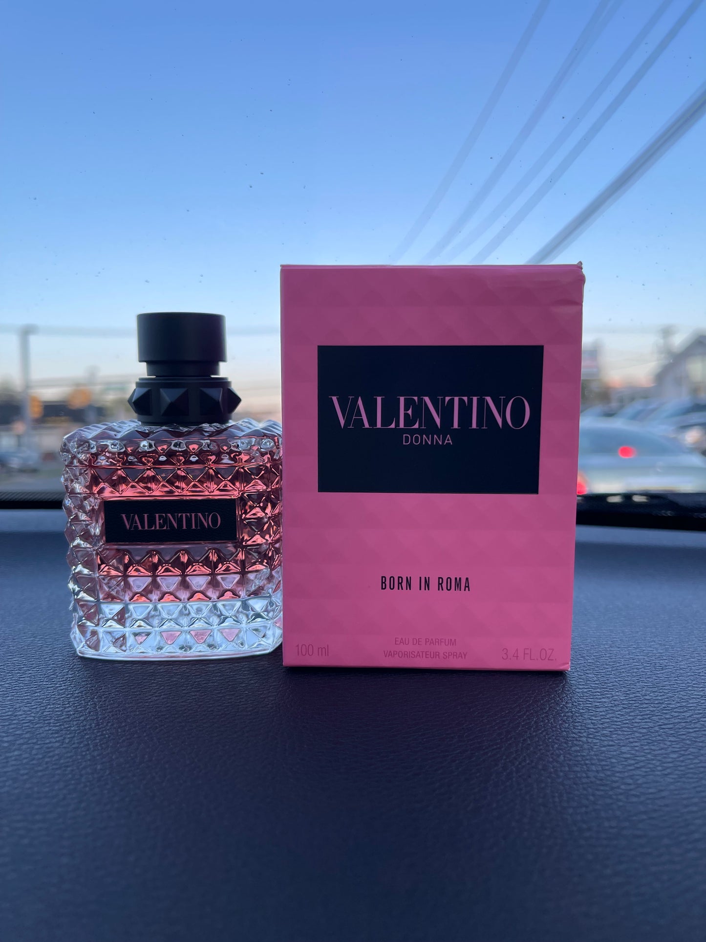 VALENTINO - Donna Born In Roma Eau de Parfum Spray, 3.4-oz.